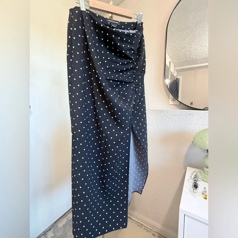 NWOT - Something Navy Rouched Midi Slip Skirt Black w. White Polka Dot - Size S